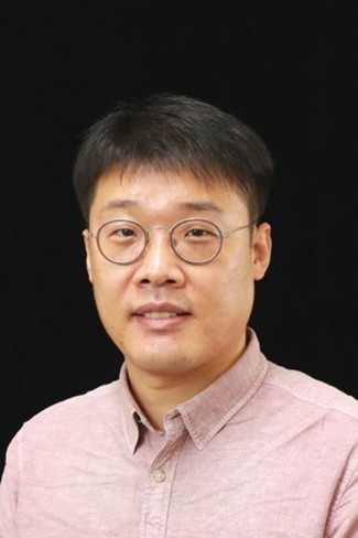 아마존웹서비스(AWS)코리아 김훈 솔루션즈 아키텍트