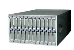 유니와이드 ‘하이퍼블레이드 익스트림블레이드’ (출처: 컴퓨터월드 2005년 8월호)